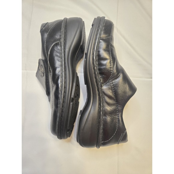 Naot Comfort Slip On Clog Shoes Womens US 9, Black Leather Medallion Hook/Loop - Picture 7 of 9